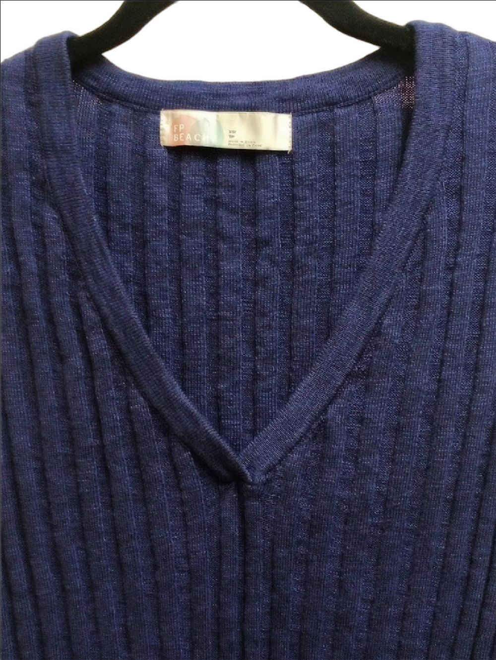 🆕 FREE PEOPLE BEACH VEDA NAVY BLUE LINEN BLEND V-NECK  RIBBED SWEATER VEST - Picture 4 of 10